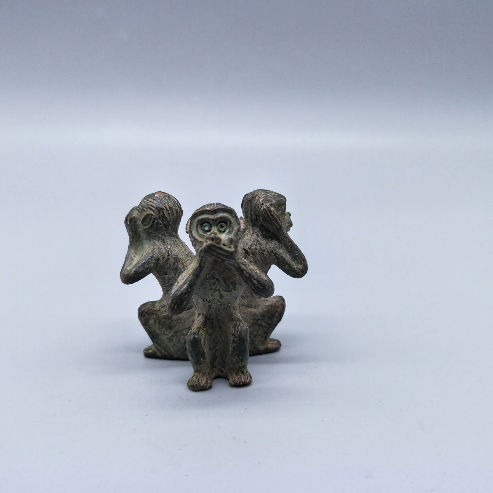 Antique pure copper, three no monkeys, don't look talk listen, paperweight, tea pets, home defense, villains,brass