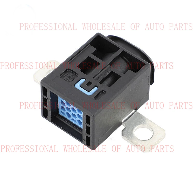 V+ 1pc N000000006967 For MERCEDES Battery Disconnect Fuse Pyrofuse Pyroswitch