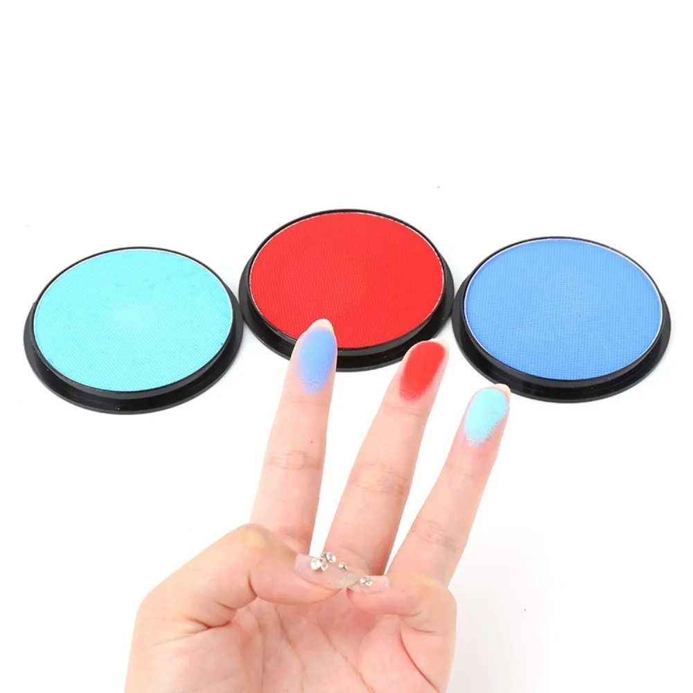 Los pigmentos de pintura corporal solubles en agua se adaptan a la pintura facial y son ideales para el arte corporal de escenario/Navidad.