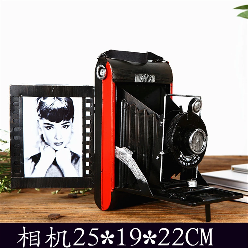 Vintage Camera Iron Metal Point-And-Shoot Camera Model Tripod Photography Props Home Decor Vintage Old-Fashioned Projector Model