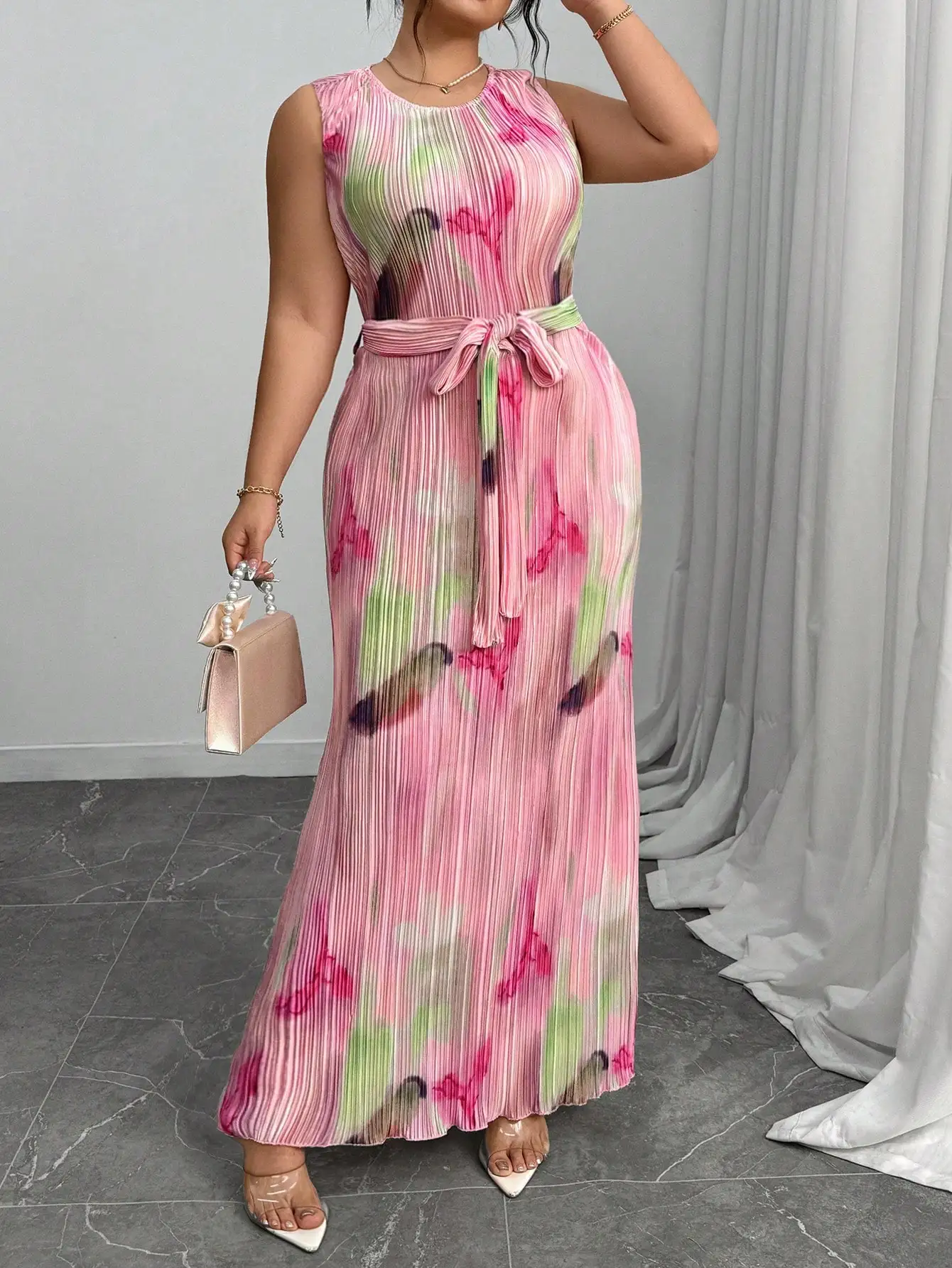 

Women's Round Neck Pleated Floral Print Sleeveless Elegant Maxi Dress Spring Summer