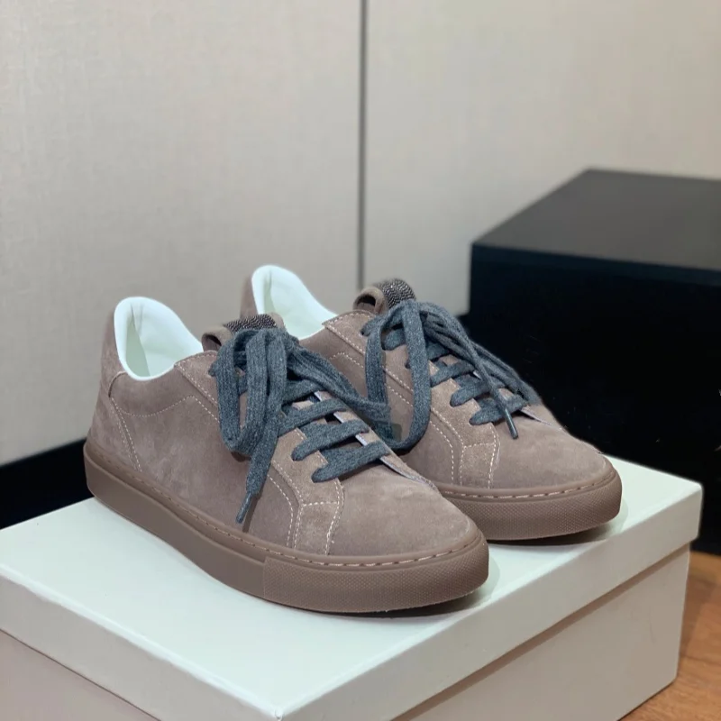 New thick sole with increased lace up, super soft and comfortable suede flat bottom lace up casual board shoes for women