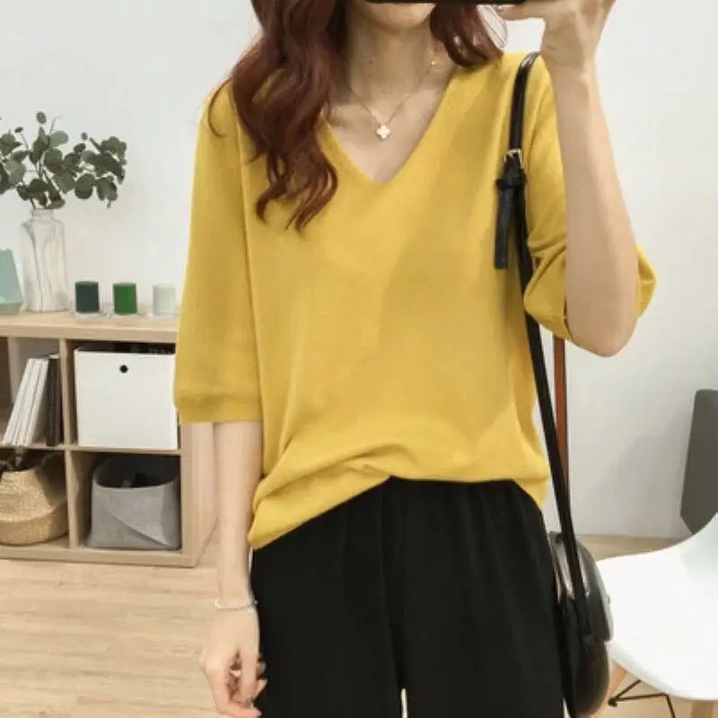 

Knitted T Shirt Women Casual Short Sleeves Thin T-Shirt Soft Kintwear Woman Tshirts Female Summer Tops 2024 T-shirt