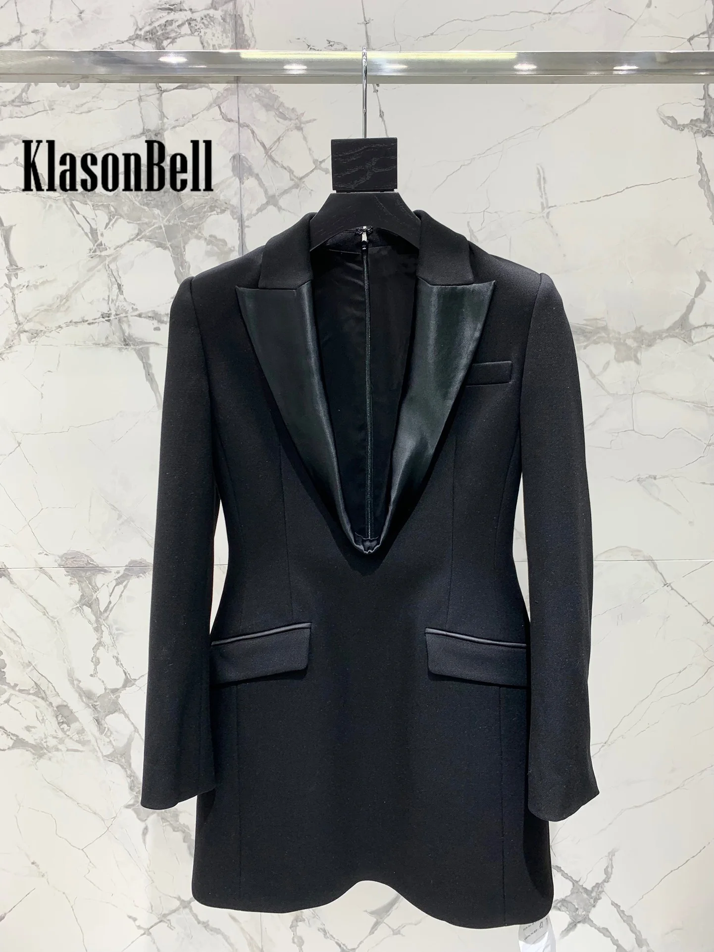 8.4 KlasonBell Women Temperament Acetate Spliced Notched Collar Design Blazer Dress Office Sexy Deep V-Nec Collect Waist Dress