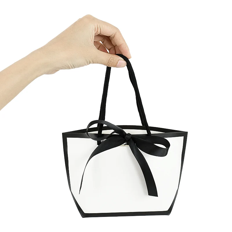 1/3pcs White Paper Tote Gift Bags with Ribbon Bow Wedding Party Favors Handbag Gifts Packaging Bags Clothes Jewelry Decoration
