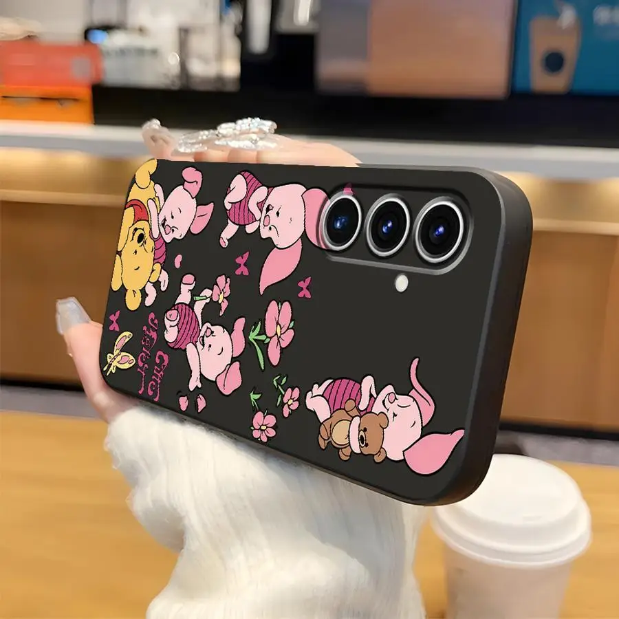 Funda de teléfono suave negra para Samsung Galaxy A70 A04 A50 A06 A20 A13 A30 A15 A03 A40 A16 A05 A10 A12 Disney Winnie The Pooh