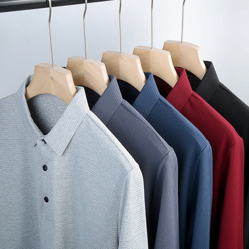 Herren Strukturiertes Waffel-Langarm-Poloshirt, Reguläre Passform, Weich, Knitterresistent, Business-Casual Alltags-Pullover-Oberteil – Detail 14