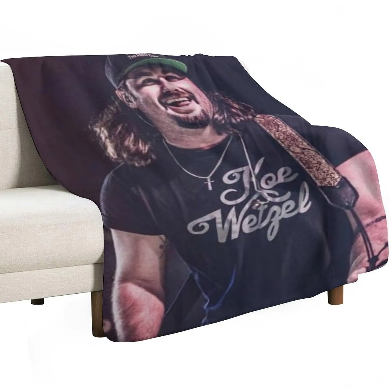 Ropyr Madison Koe Wetzel Throw Blanket funny gift Tourist Stuffeds Warm Blankets For Sofas Furry Blankets