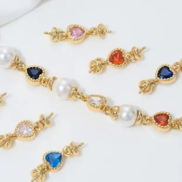 T356 14K Gold-plated, Heart-shaped Zircon Heart Sheep's Eye Set Connection Accessory, Adhered Crystal Pearl Jewelry Material
