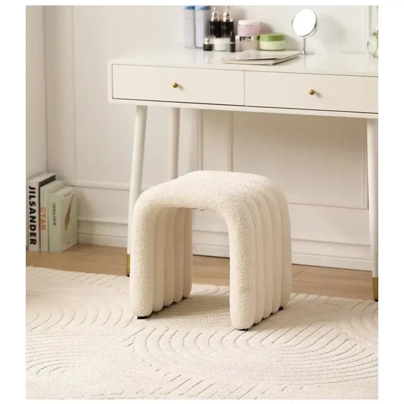 Modern Simple Metal Makeup Stool for Girl Bedroom High End Dresser Chair Light Luxury Household Shoe Change Bench Furniture