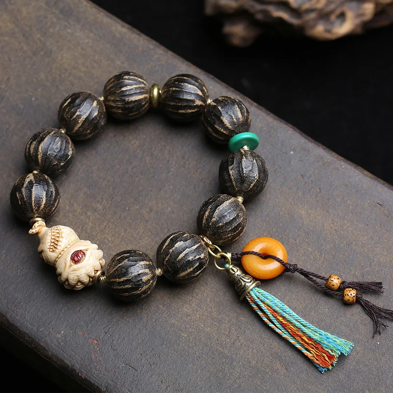 Nha Trang wormhole aged agalwood bracelet single loop reflux bone safety buckle antler root knot gourd accessory