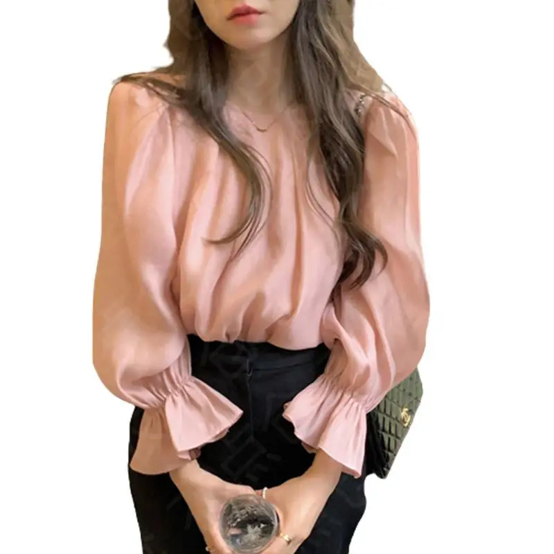 Spring New Year Pink Shirt Women with A Niche Design Retro Hong Kong Style Flared Sleeves Thin and Chic Top