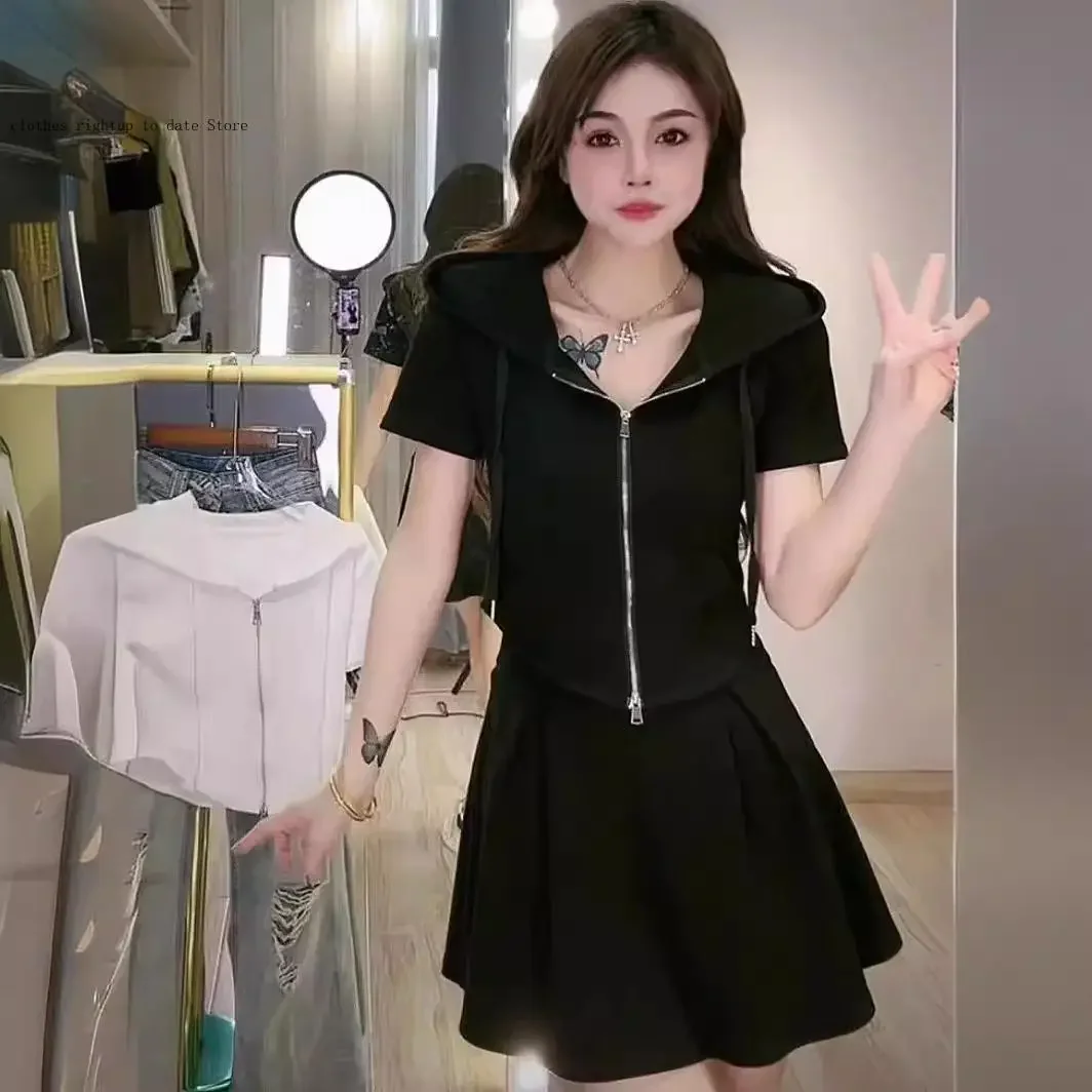 Wear A Complete Set of Sports and Leisure Suits Skirts and Pants Summer Playful and Lively Two-Piece Set for Women
