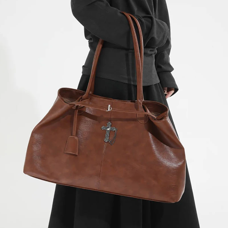 

Women's PU Leather Shoulder Bag 2025 Winter New Fashion Retro Underarm Bag Luxury Designer Tote Bags Large Capacity Shoulder Bag