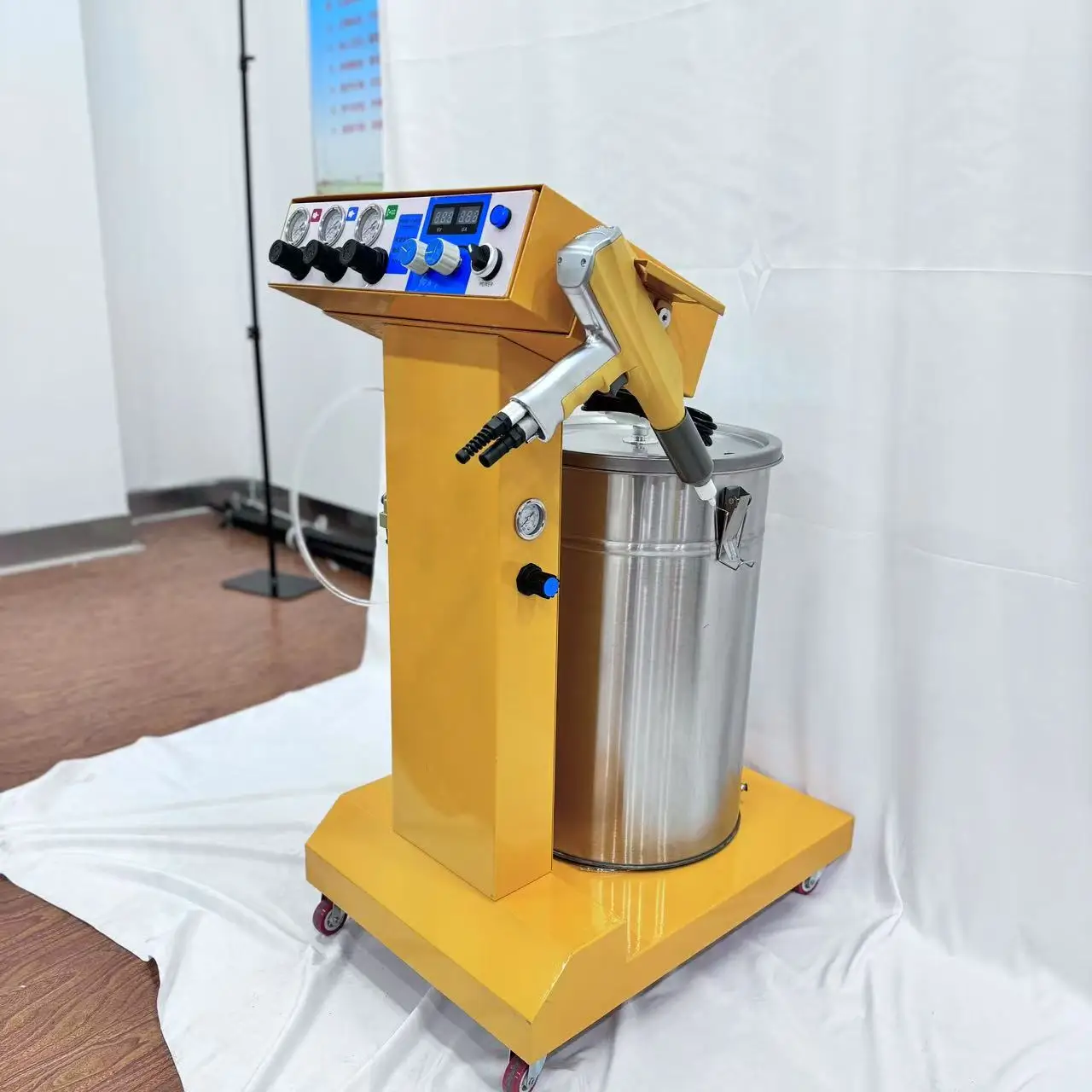 Metal coating electroplating machine
