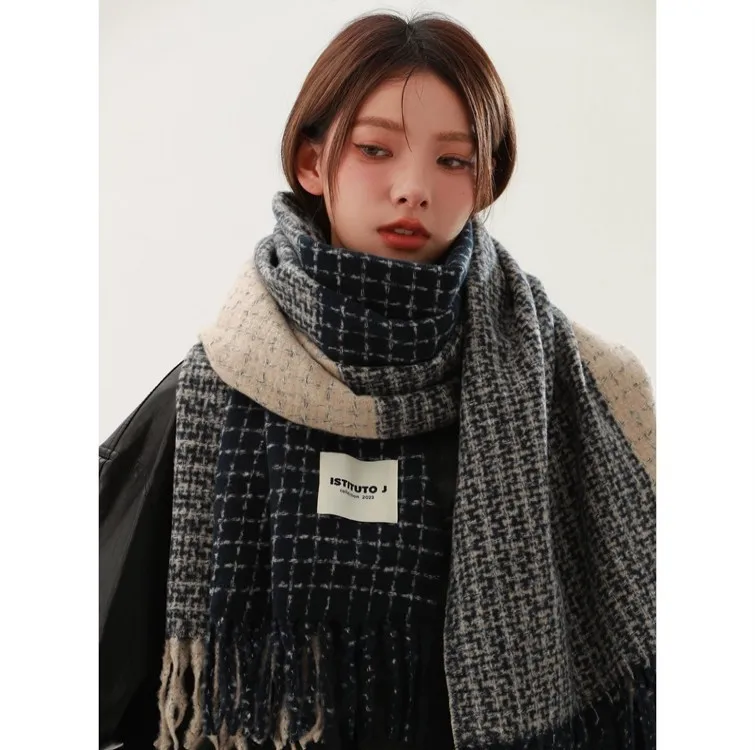 

New Designer Scarf Spliced Tassel Scarves for Women Plaid Woman Scarf Elegant Women's Shawls for Cotton Bandana Brand T555