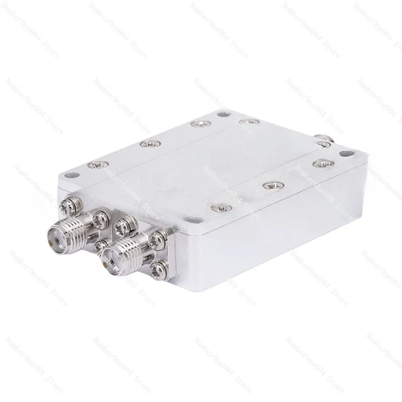 Applicable to 0.5-6 G SMA Female RF Microstrip Power Divider, Divider, Combiner WIFI Test 30W