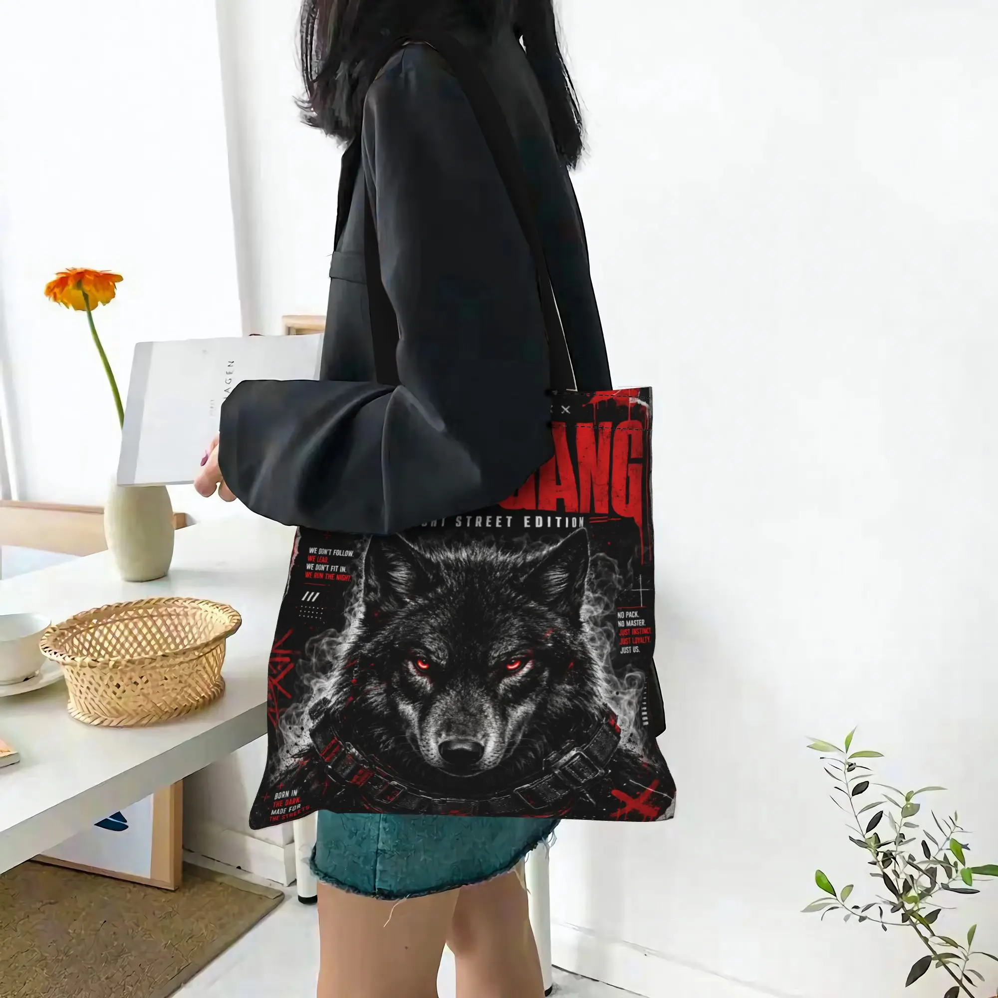 Customized Graffiti Wolf Game Women's Bag Shopping Bag Reusable Double Sided Canvas Tote Bag Shoulder  Handbag