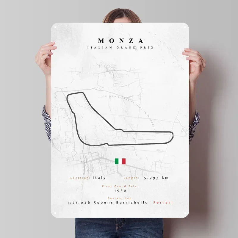 Monza Map: Il Poster in Metallo che Ha Trasformato il Mio Studio da Semplice Spazio di Lavoro a Tempio della Formula 1