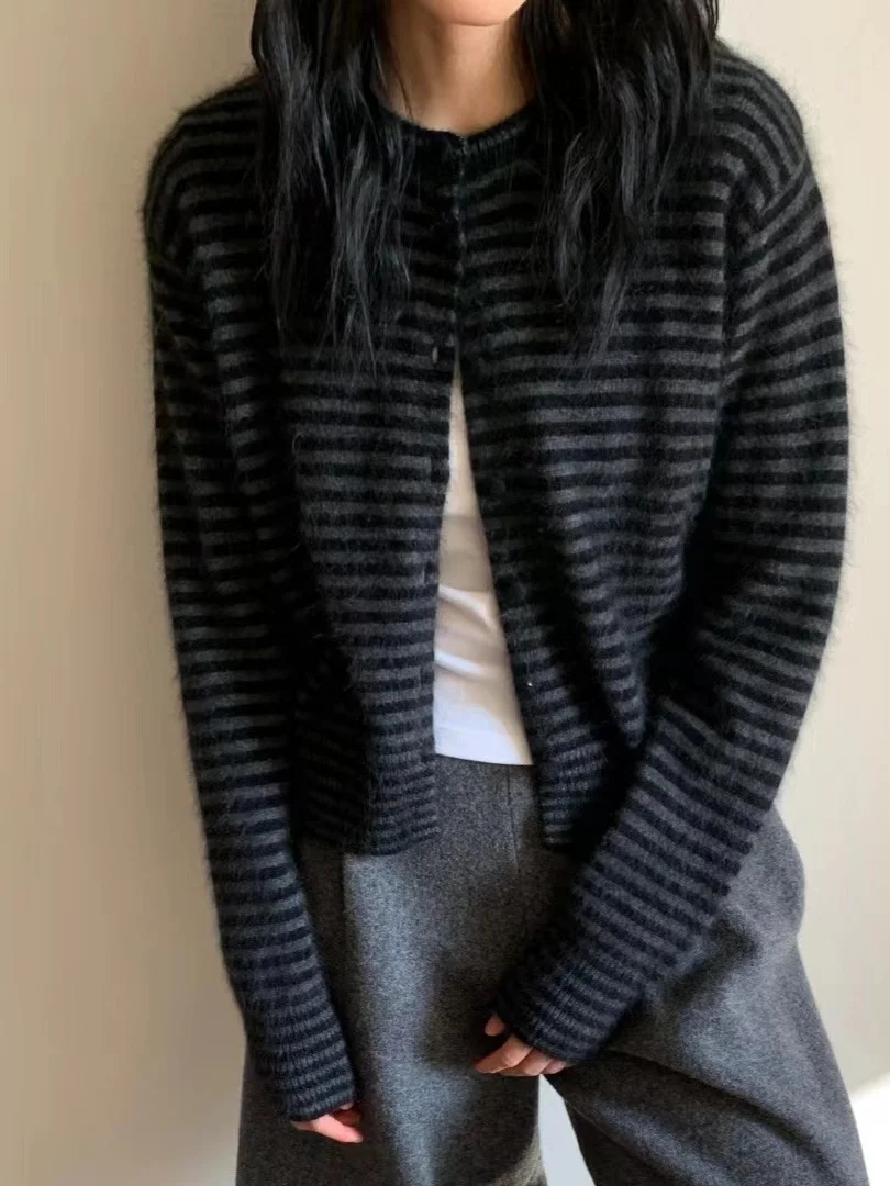 Korean Style Color Block Knitted Short Sweater Women's Spring Autumn New Fashion round Neck Long Sleeve Cardigan Coat