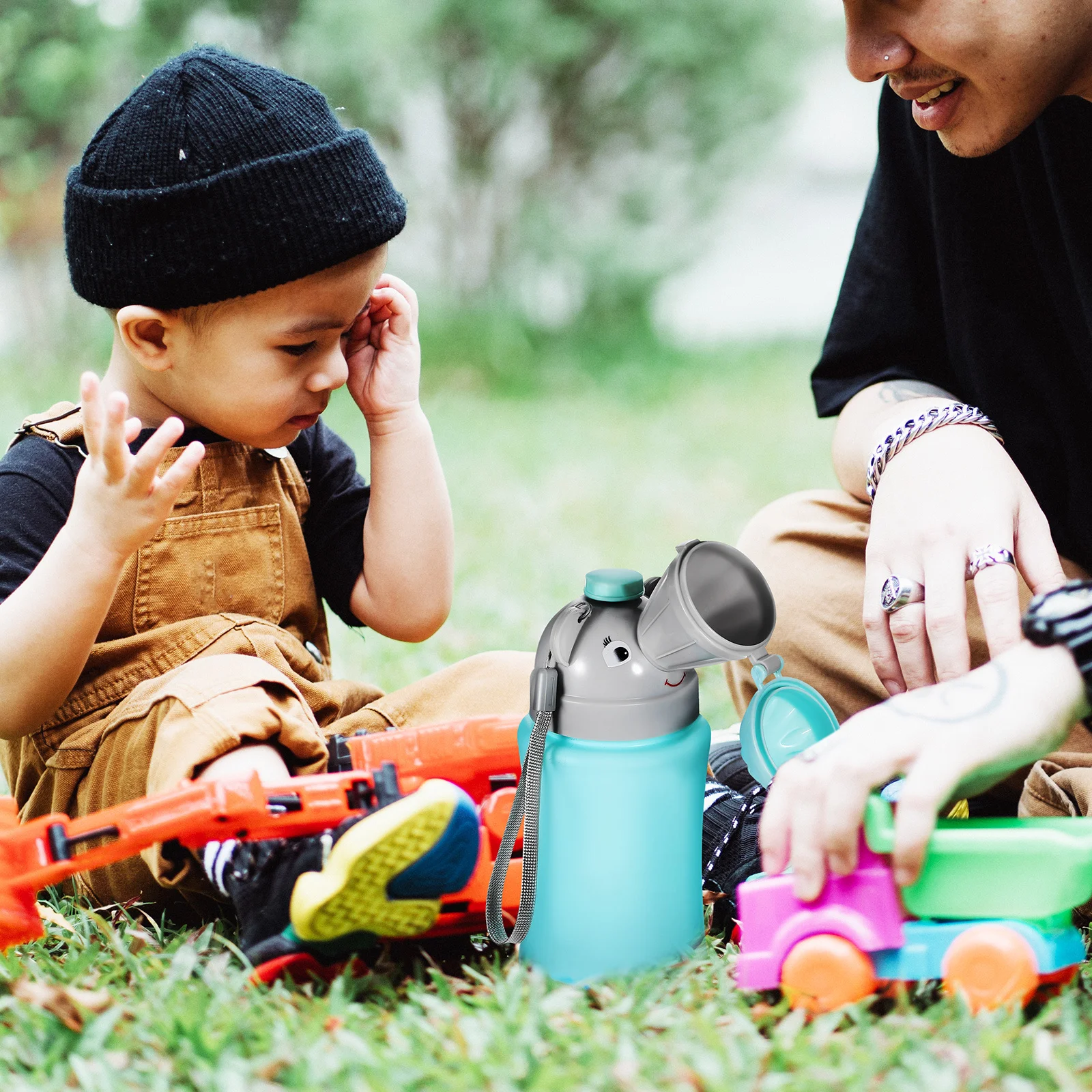 

2Pcs Portable Baby Urinal Leakproof Child Potty Travel Car Camping Outdoor Emergency Toddler Pee Training Toddler Urinal