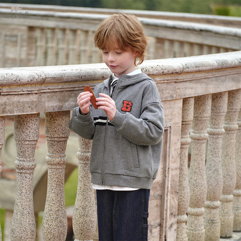 

Dave Bella Children Jacket Autumn Winter Boys Cotton Padded Hooded Long Sleeve Topcoats Casual Outerwear Kids Clothing DK3253480