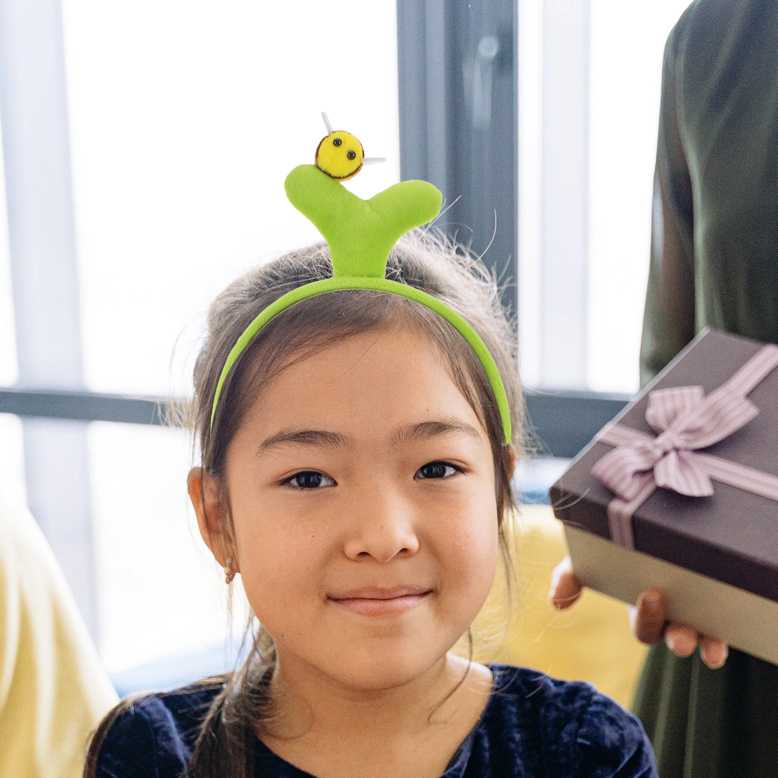 

3pcs Sprout-Themed Headband Adorable Plant Hairband With Grass Hair Hoop For Women Christmas Party Spa Yoga Green