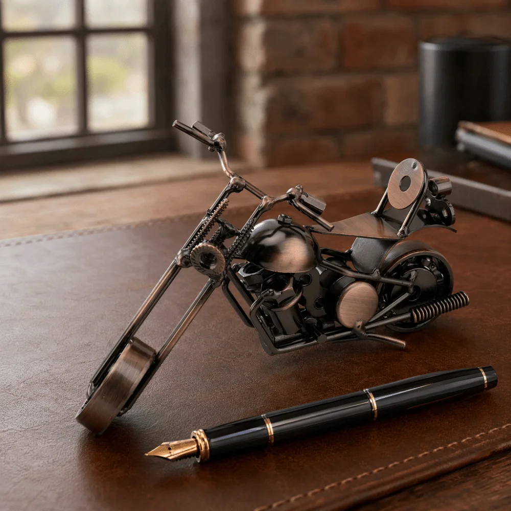 Movable Handlebar Metal Motorcycle Model Movable Wheel Handcrafted Metal Motorcycle Ornament Iron Decor Collectible Decor