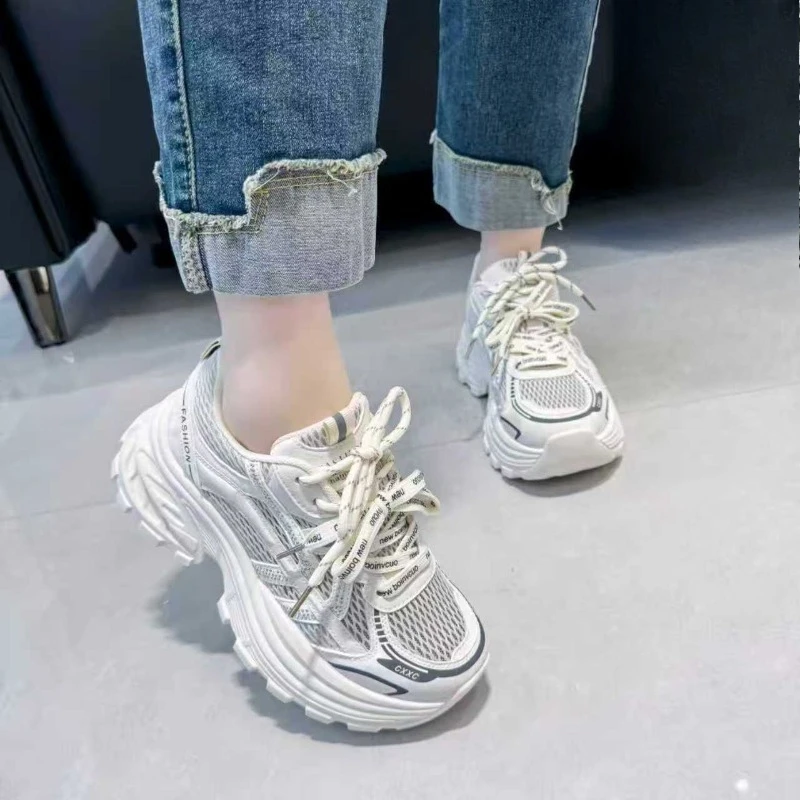 Inside Heightened Sneakers Women's 2026 Spring New Round Toe Lace-up Platform Sole Mesh Light Small Casual Single Shoes