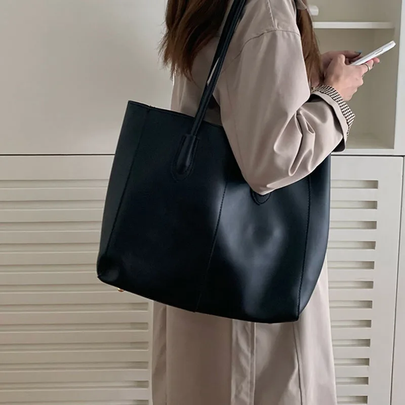 Retro Tote Bag Women\'s 2023 Autumn New Korean Commuter Handbags Fashion Versatile INS Large Capacity One Shoulder Bag Tide