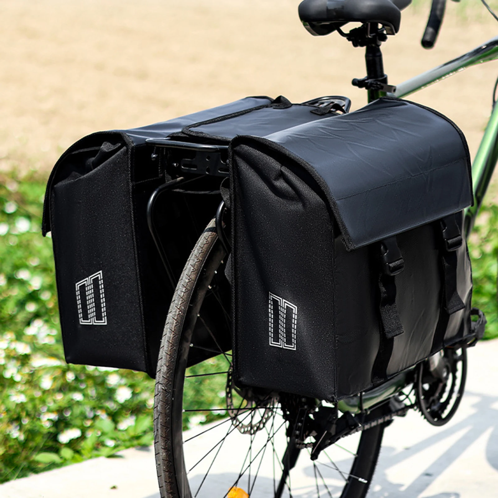 

Bike Rack Bag 45L Large Capacity Balanced Design Thick Plate Black for Mountain Riding Bike Saddle Bags for Rear Rack