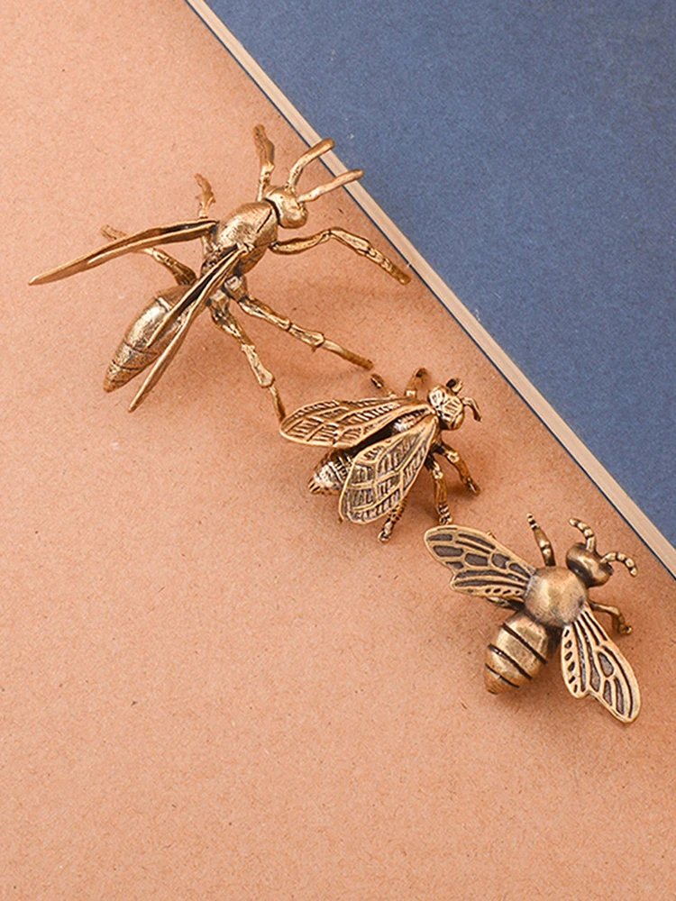 Figurines d'insectes et d'abeilles en laiton massif, Miniatures de thé pour animaux de compagnie, Collection d'artisanat de coccinelle drôle, petits ornements de bureau, décorations pour la maison