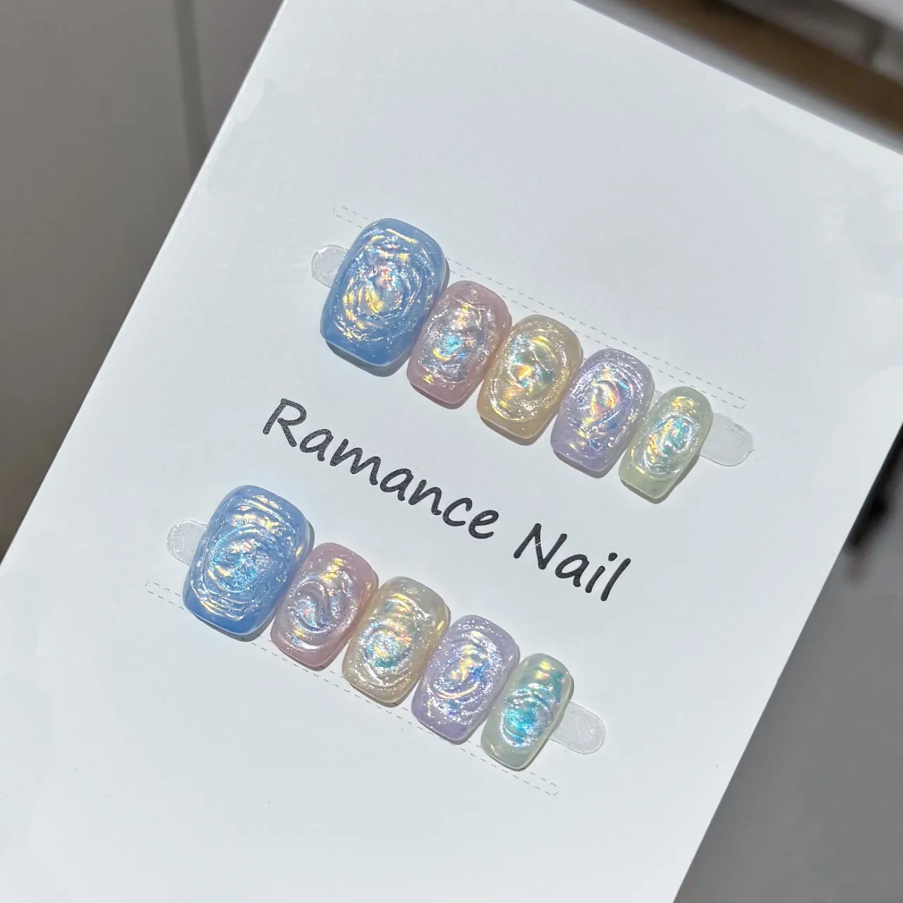 10pcs Light Luxury Handmade Short Press On Nails Colorful Glassy Cat's Eye Design Sweet Cute Fake Nails Wearable Nails Art Tips