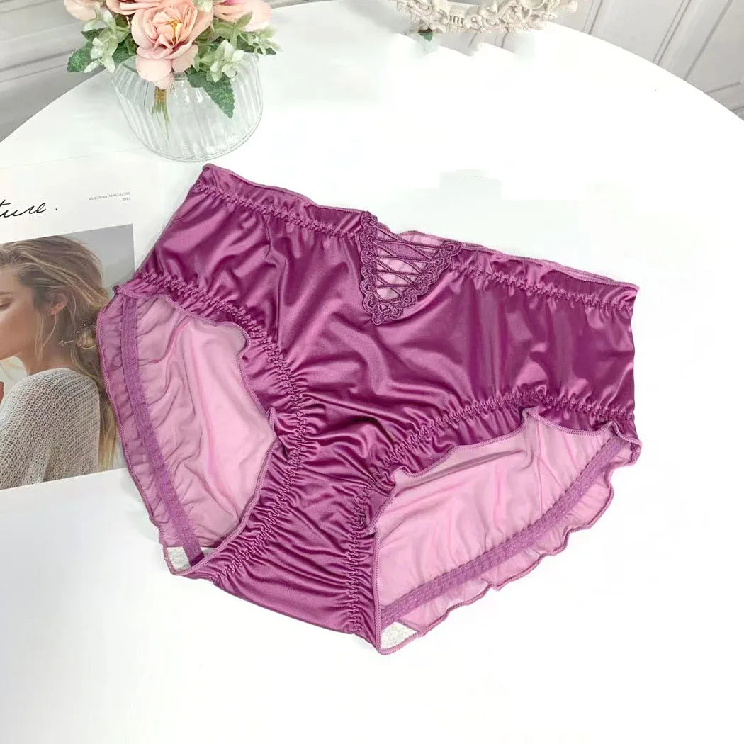 Adding fertilizer to increase ladies lace underwear women\'s plus size satin ice silk seamless briefs women\'s 100 kg wholesale