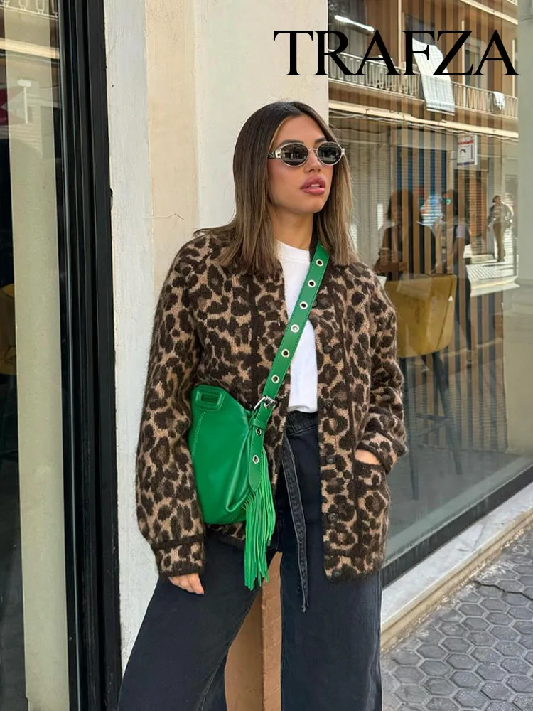 TRAFZA-chaqueta con estampado de leopardo para mujer, abrigo holgado de manga larga con cuello redondo y bolsillos, de un solo pecho, estilo urbano,