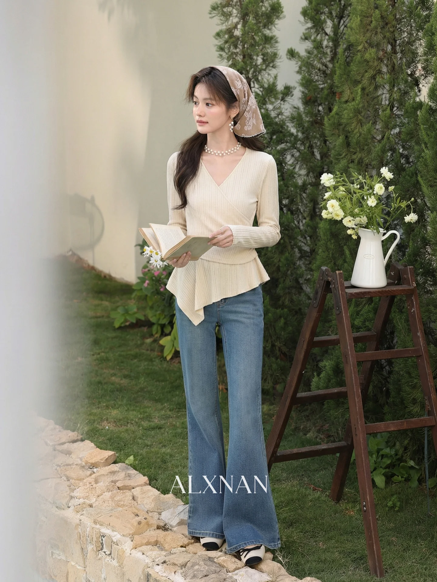 

Spring Blue High Waist Straight Leg Slimming Flared Jeans Women's Style Casual Fit Comfortable Stretch Denim Pants