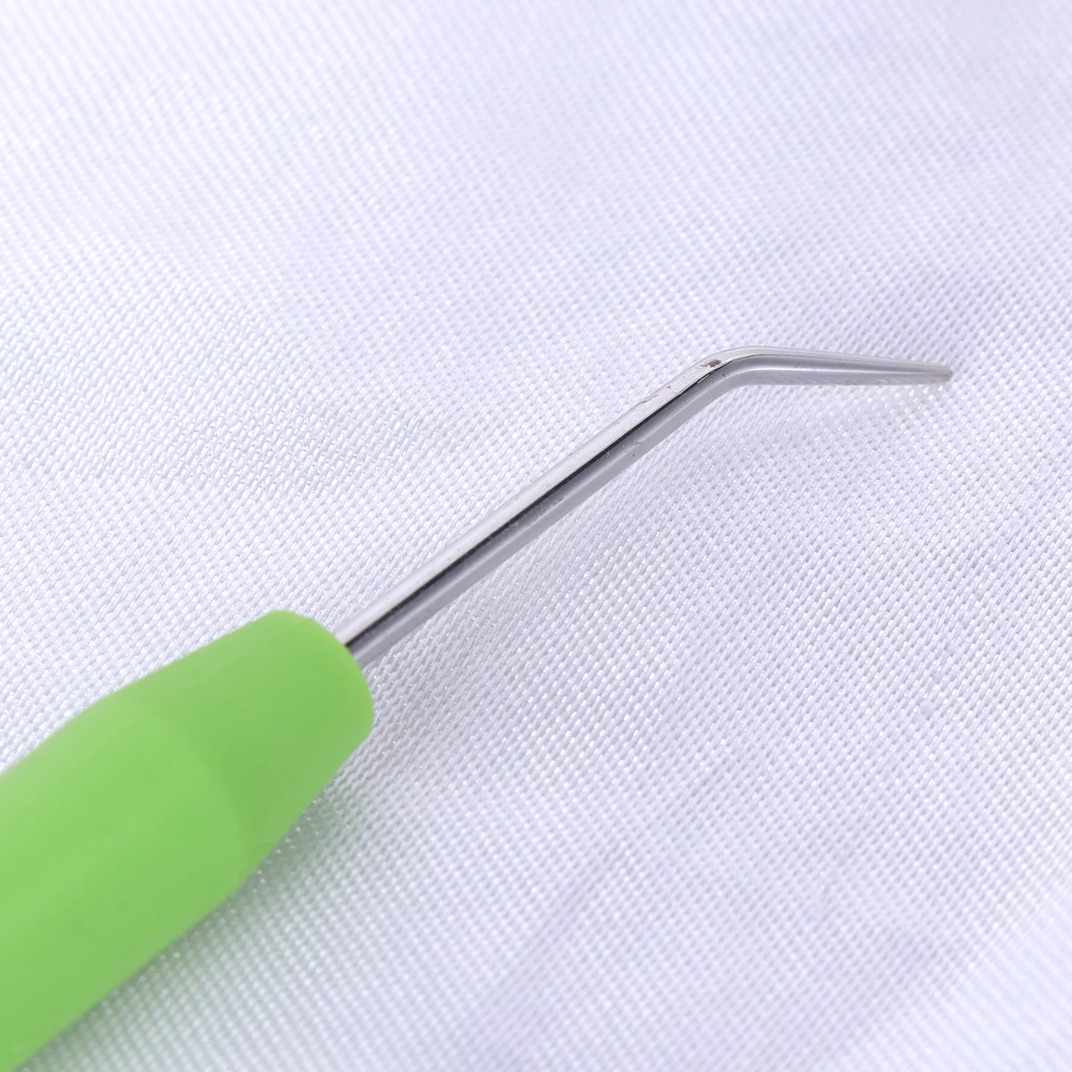 

12Pcs Crochet Hooks Set Colorful Design Durable Safe for Sweaters Bags Household Necessities Perfect Beginners Intermediate