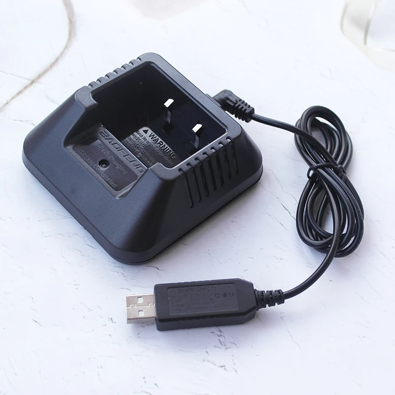 Baofeng USB Desktop Base/Car Battery Charger For Baofeng UV5R Series UV82 UV-9RPlus Series Li-ion Charger Radio Accessories