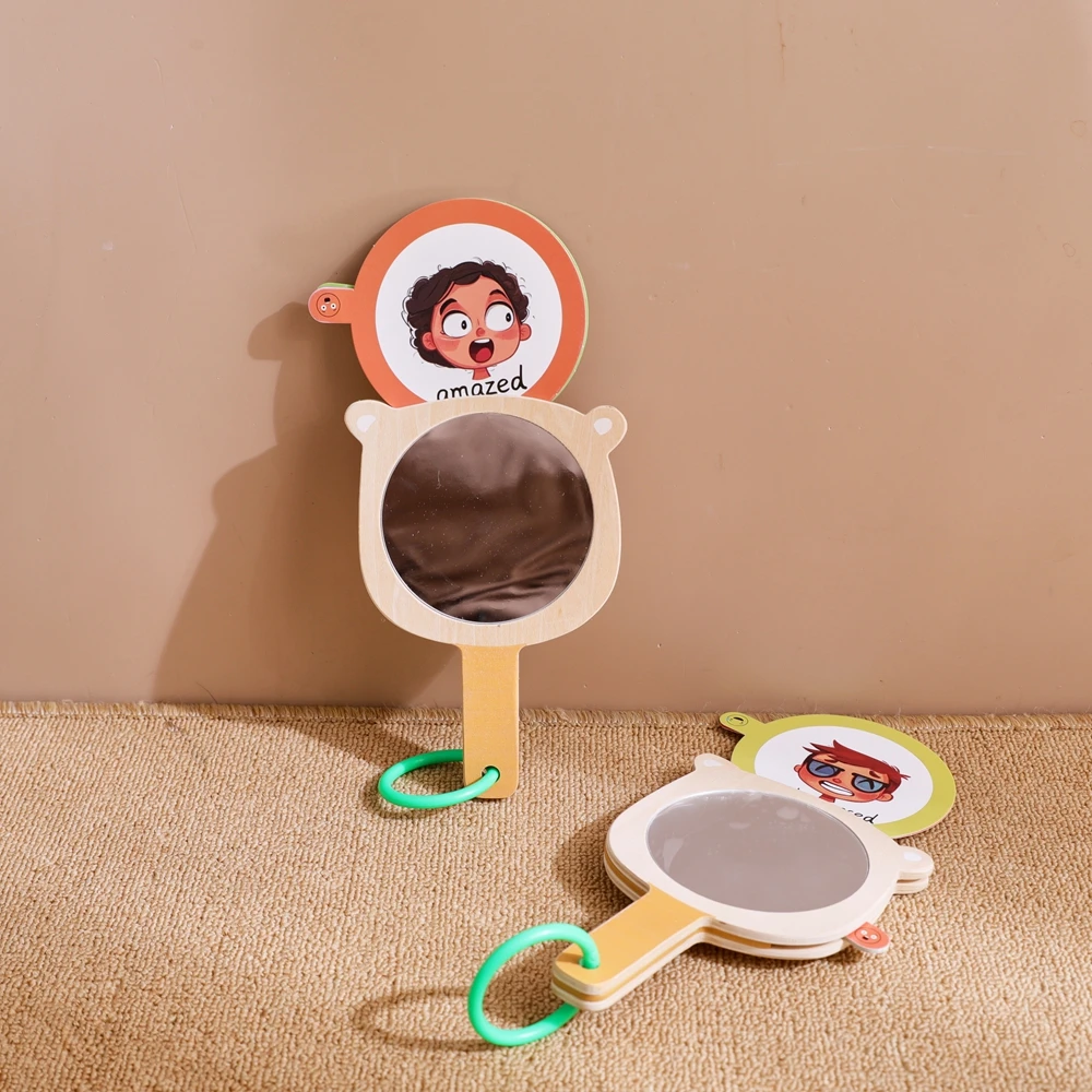 Giocattolo Montessori Cognizione emotiva del bambino Specchio del fumetto Apprendimento dell'espressione facciale per la carta di espressione emotiva dei neonati