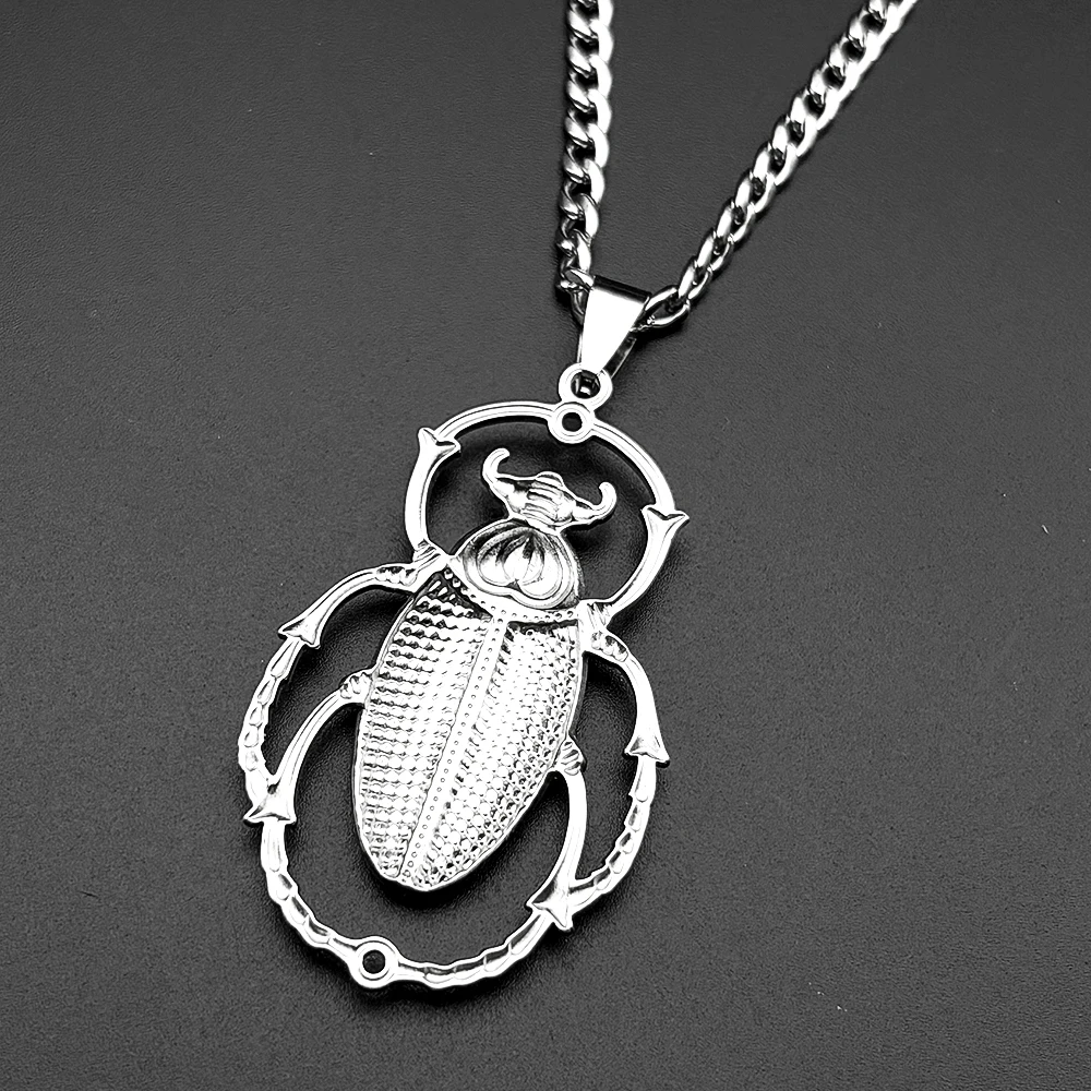 Grand pendentif coccinelle sca - Women Fashion Egypt avis et prix