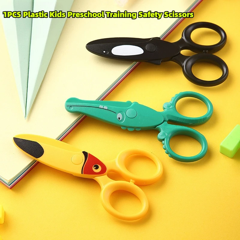 1 SZT. Plastikowe nożyczki edukacyjne dla przedszkolaków, bezpieczne, urocze, z motywem zwierząt z kreskówek, bez metalowego ostrza, ręcznie robione nożyczki do papieru dla dzieci, zabawki do rękodzieła artystycznego.