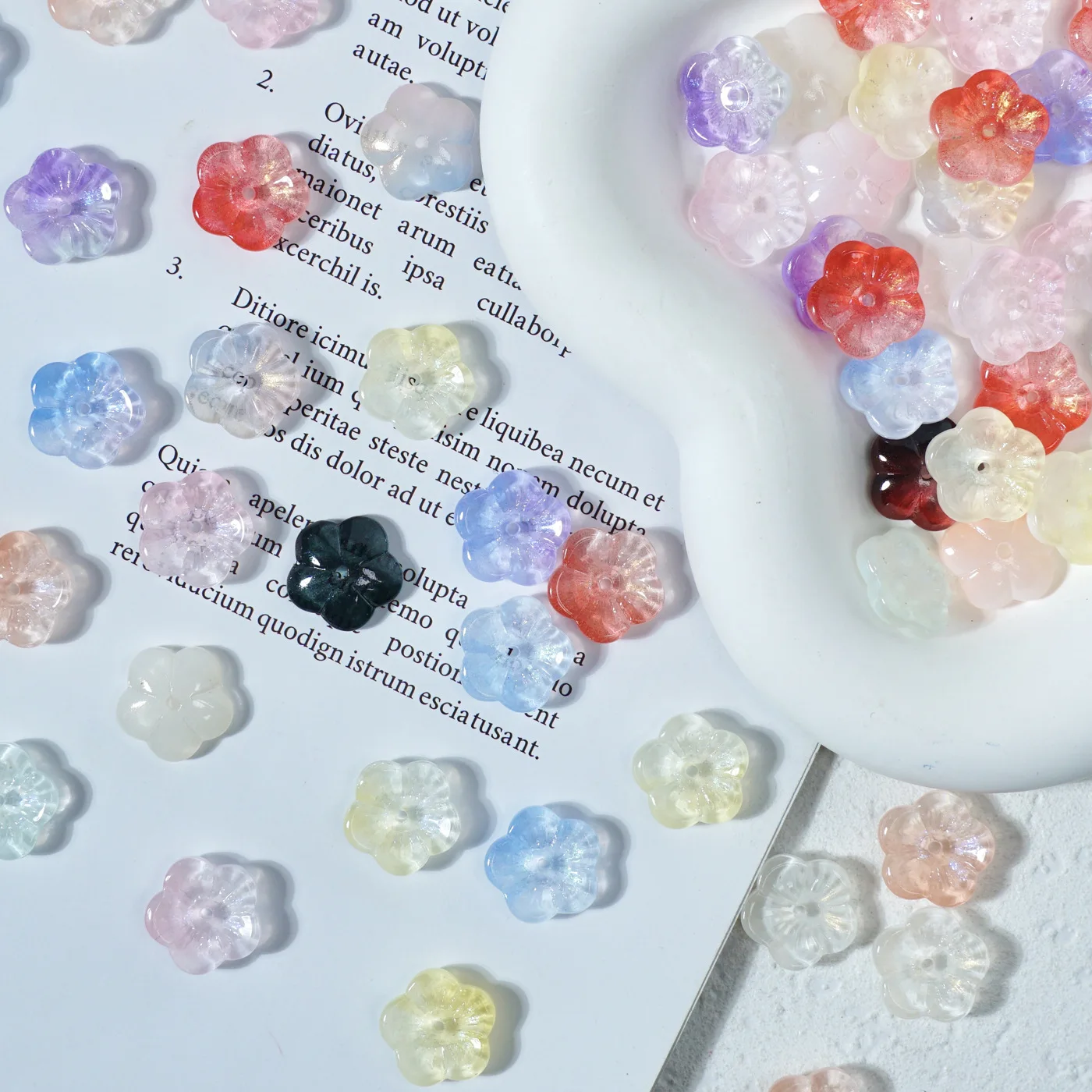 50PCS 14MM Glass Flower Trumpet Flower Beads Shaped Spacer Beads For DIY Necklace Bracelet Jewelry Making Accessorie