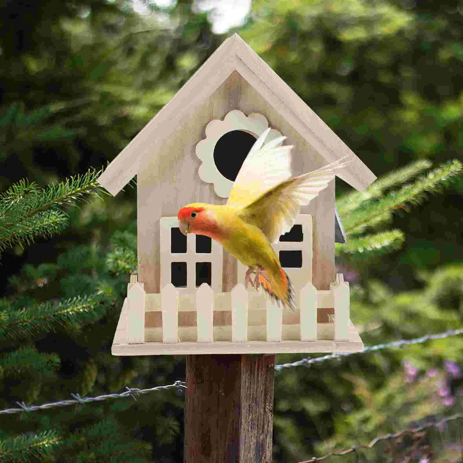 Creative Wood Bird Nest Classic Hollow Out Window Wide Entrance House Birds Bed Hut Birds House for Outdoor Garden Birds Supplie