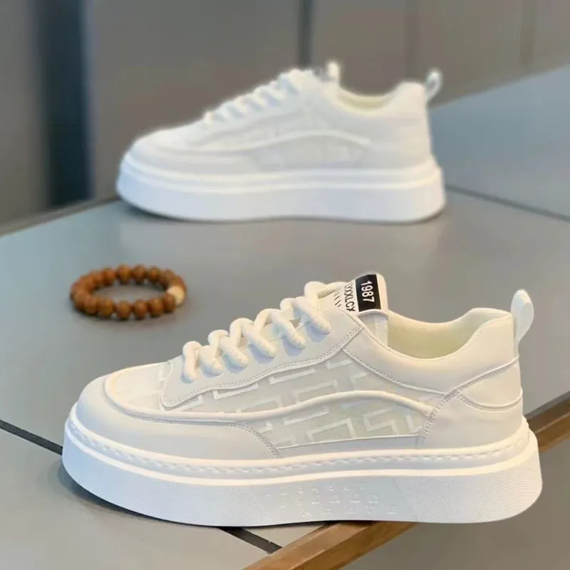 

Men's Summer Breathable Sporty Casual Shoes Fashionable Mesh Upgraded Version Comfortable Low Top round Toe Rubber Outsole