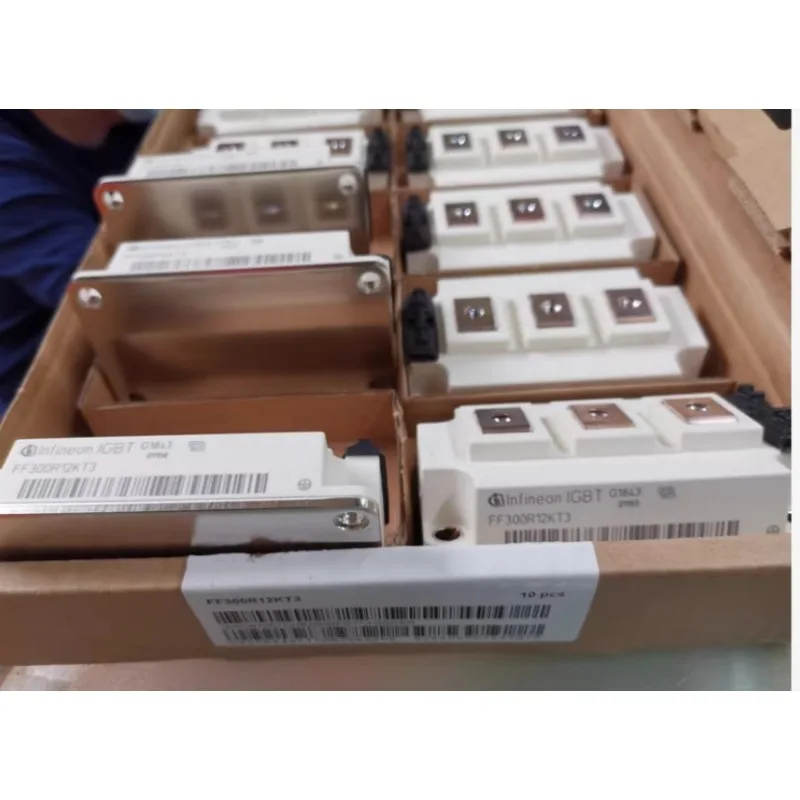 FF300R12KT3 FF300R12KE3 FF300R12KT4 FF300R12KE4 FF300R12KS4 FF300R17KE3 FF300R17KT3 FF300R17KE4 FF300R12KE3_B2 FF300R17KE3_S4