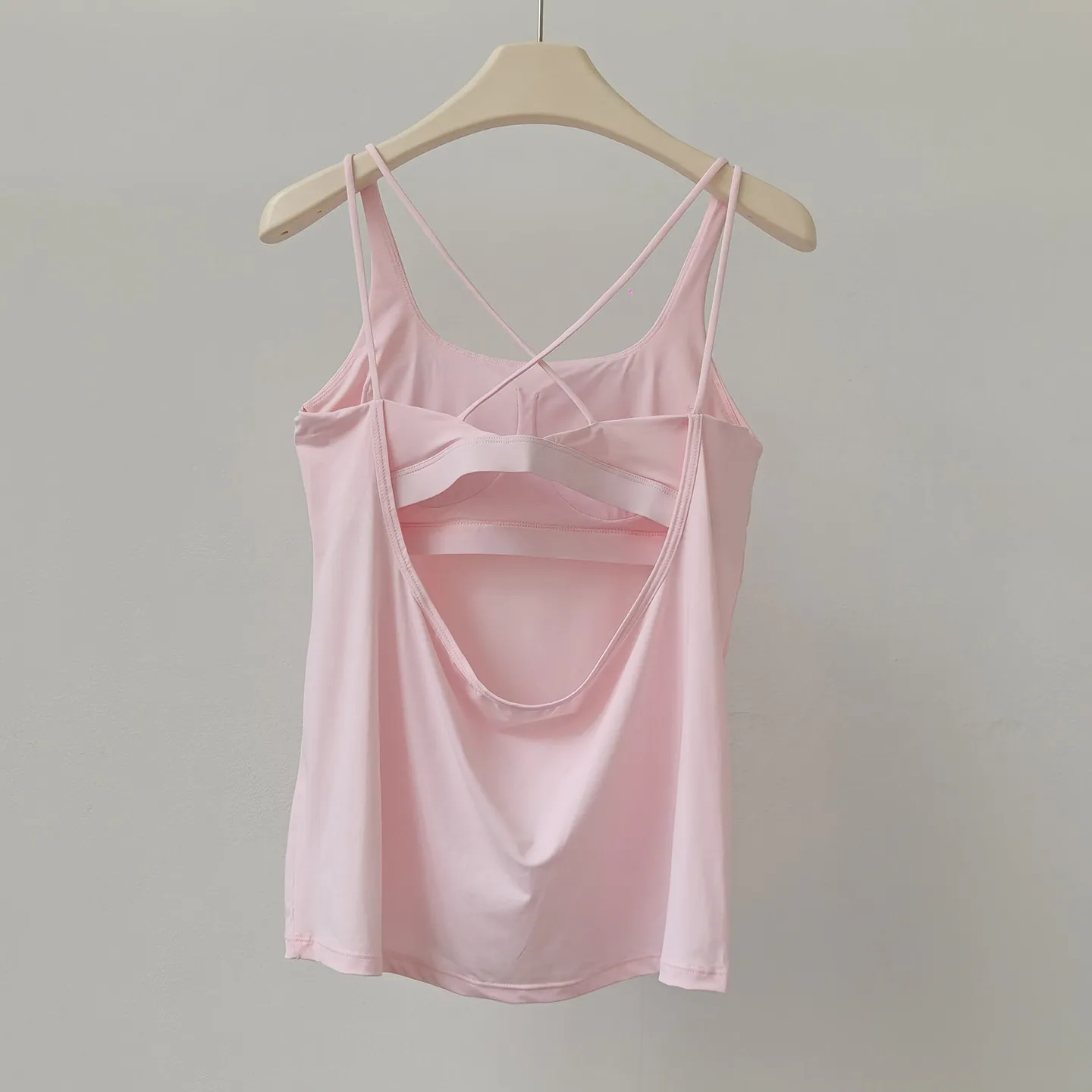 Yoga-Tops für Frauen mit Brustpolstern, Shirts, Zweiteiler-Optik, Sexy Rückenfreie Sportweste, Bluse, Schlanke und Lockere Fitness-Tops – Detail 3
