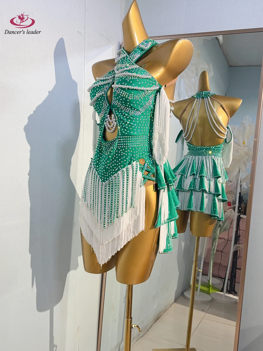 فستان نسائي لمسابقات الرقص اللاتيني الراقية مخصص بسلسلة من اللؤلؤ بلونين شرابة تشا سامبا أداء حجر الراين