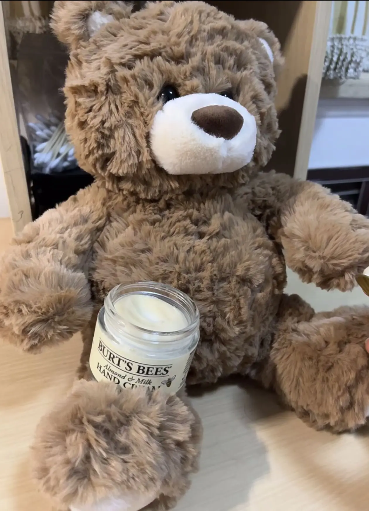 Echte Miniso Gifford Bär sitzende Puppe, mädchenhaftes Herzbär-Plüschtier, supersüßes Geschenk für Freunde, Lieblings-Geburtstagsgeschenk