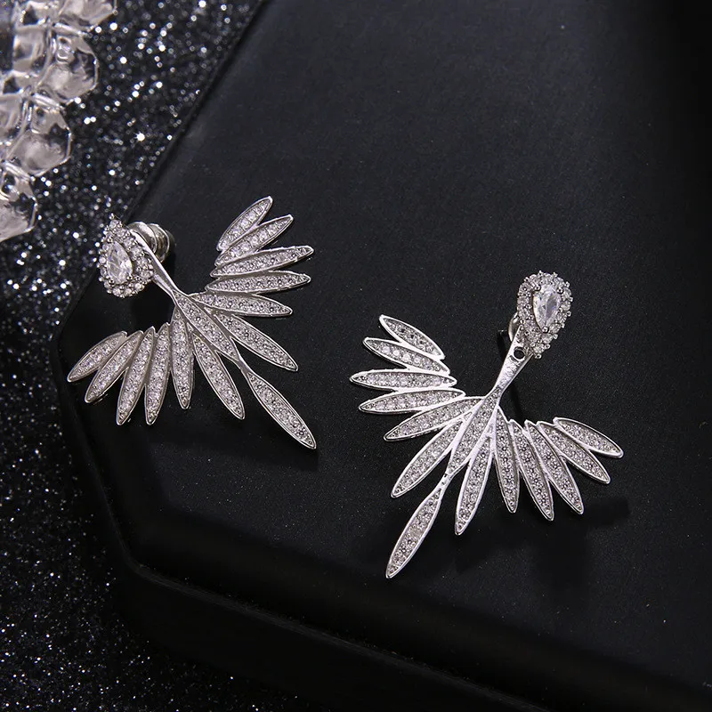 Fashion Luxury Crystal Wing Symmetrical Earrings Exquisite Silver Color Party Jewelry for Women