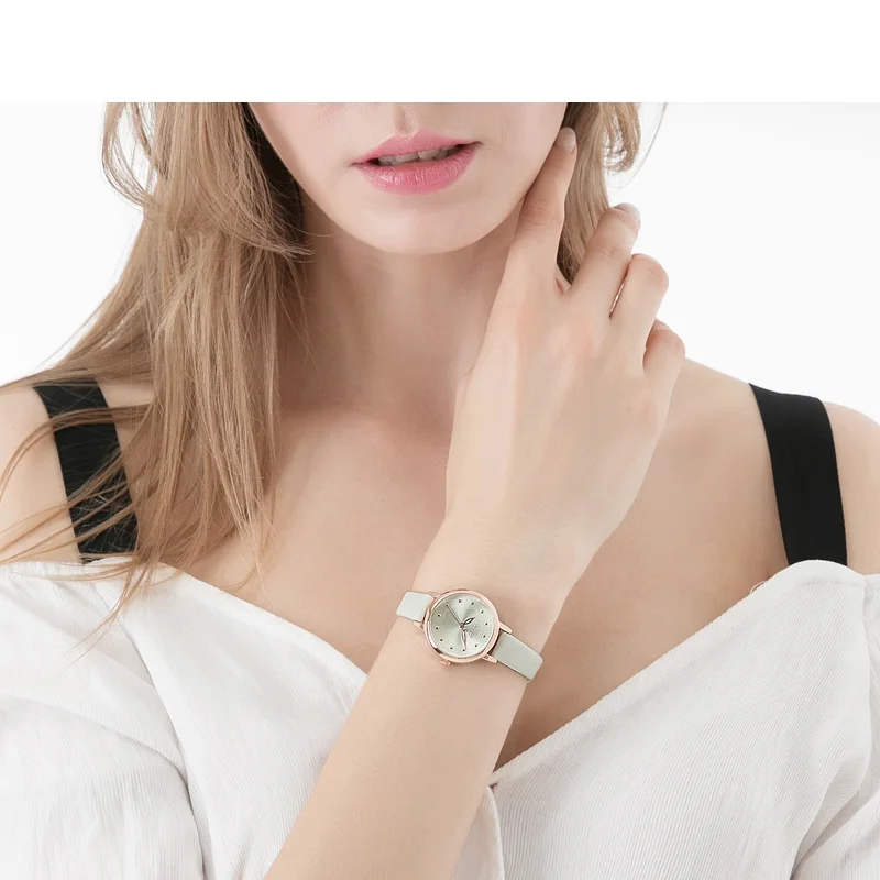 Small Women\'s Watch Japan Quartz Elegant Flower Fashion Simple Hours Bracelet Real Leather Clock Girl\'s Birthday Gift Julius Box